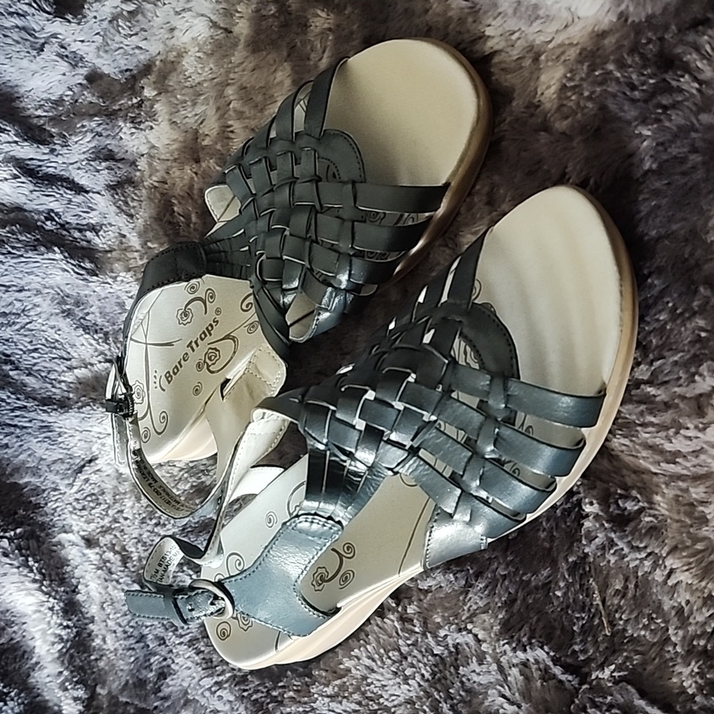 Bear Traps Jabber Sandals Navy Size 7.5 M